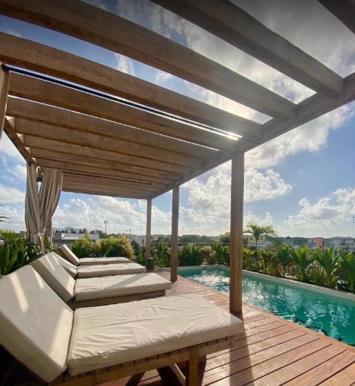 Lucky Duck Dt Hotel Тулум Екстериор снимка